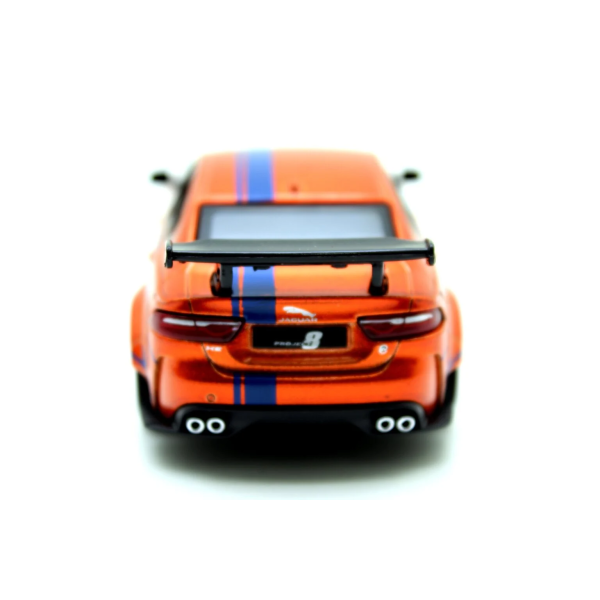 Металлическая машинка Kinsmart 1:38 Jaguar SV Project 8 Livery Edition KT5416WF, инерционная / Оранжевый