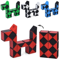 Гра-головоломка Змійка 6688 B на 24 сегменти, 4 кольори