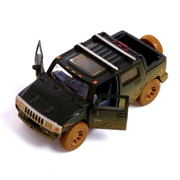 Модель машины Kinsmart 1:40 "HUMMER H2 SUT (Muddy)" инерция KT5097WY / Черный