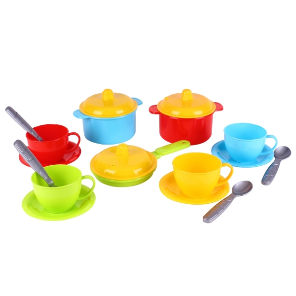 Игровой набор посуды Маринка 1 ТехноК (арт. 0687): кастрюли, сковорода и чайный сервис на 4 персоны