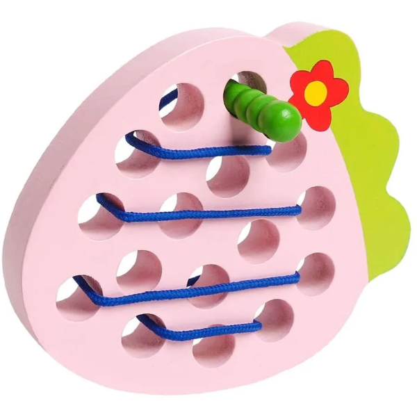 Развивающая Деревянная игрушка Монтессори Головоломка-шнуровка Клубничка с червячком MD1228