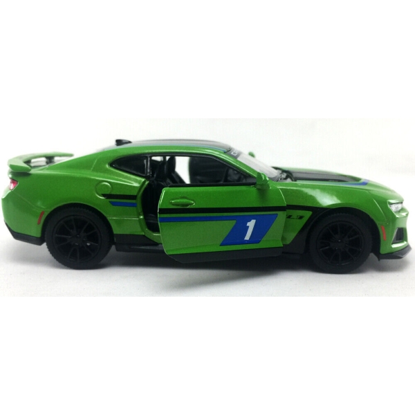 Металлическая машинка Kinsmart 1:38 Chevrolet Camaro ZL1 2017 KT5399WF инерционная, цвет Зеленый с принтом