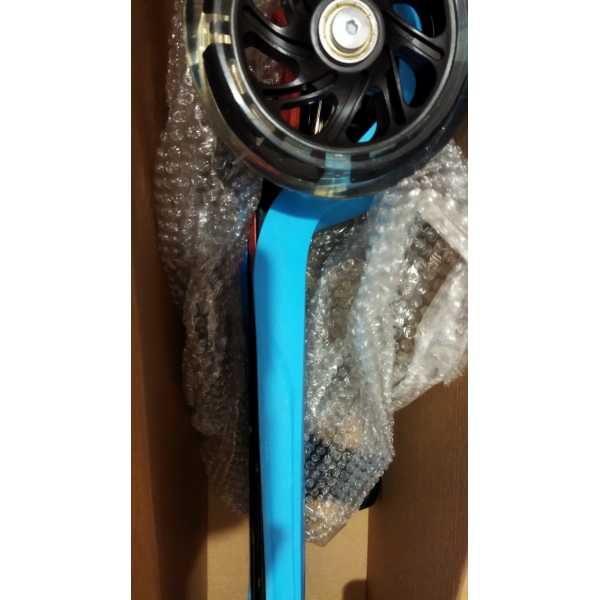 Самокат трехколесный 3-060-5 светящиеся колёса цвет голубой